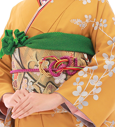 お母様の振袖を着る“ママふり”プラン